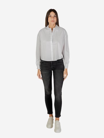 Camicia da donna 'XW001180 AF12812' di ARMANI EXCHANGE in bianco