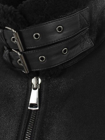 Jilani Tussenjas 'Lindbergh' in Zwart