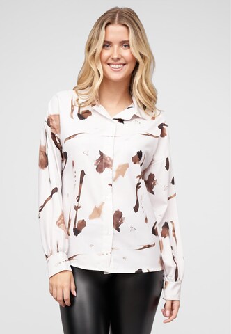 Cloud5ive Blouse in Beige: voorkant