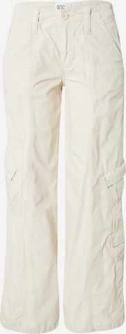 BDG Urban Outfitters Cargo Pants in Beige: front