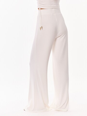 mandragora Wide leg Broek 'Ivy' in Beige
