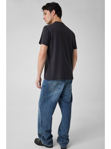 GUESS T-Shirt in Schwarz
