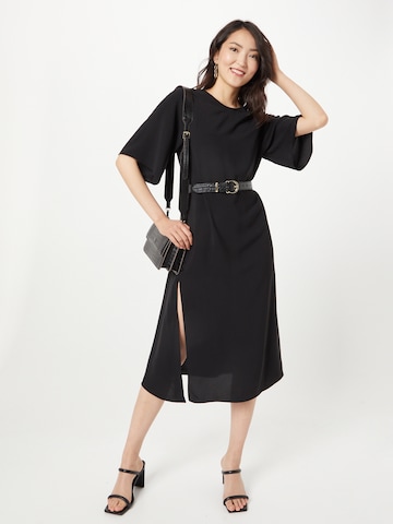 Robe Warehouse en noir