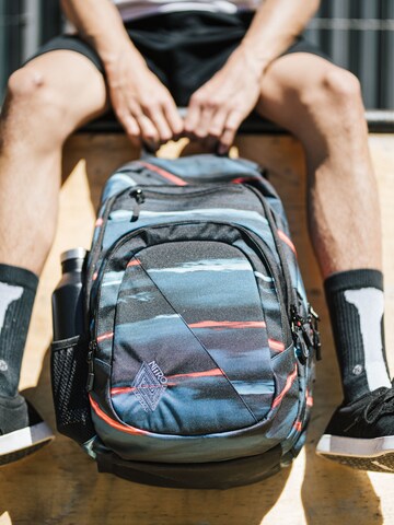 NitroBags Rucksack STASH 29 in Rot: Vorderseite