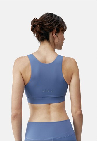 Born Living Yoga Sporttop 'Eider' in Blauw