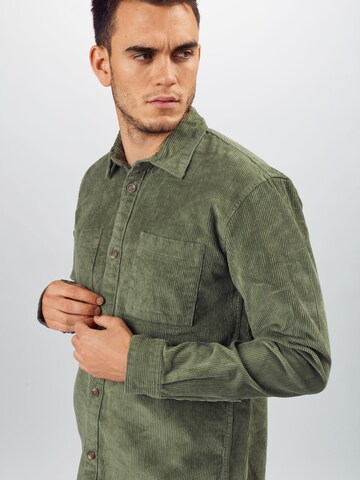 TOM TAILOR DENIM Regular fit Button Up Shirt in Green