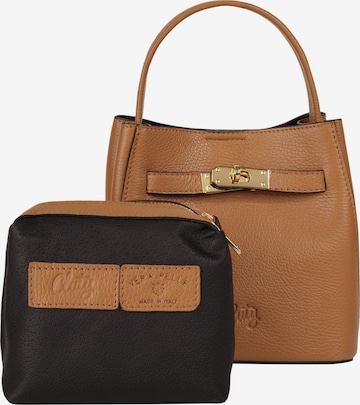 Cluty Handbag in Brown: front