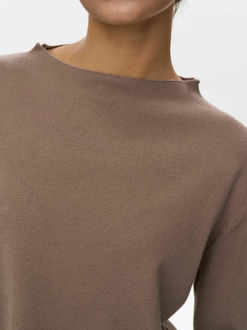 Pull-over 'Carma' NÜMPH en gris