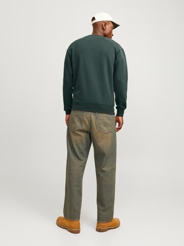 Sweat-shirt 'JORVesterbro' JACK & JONES en gris