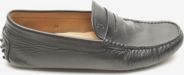 Tod's Flats & Loafers in 41,5 in Black: front