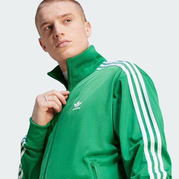 ADIDAS ORIGINALS Sweatjacka 'adicolor' i grön