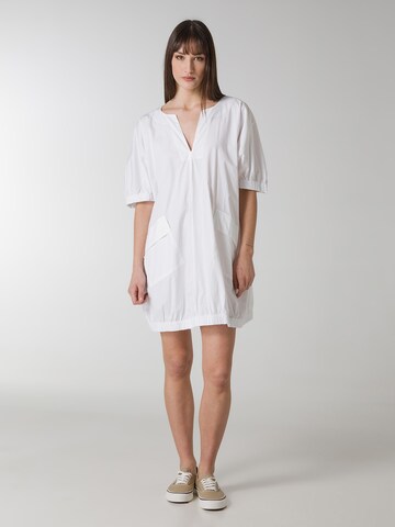 DEHA Dress in White: front