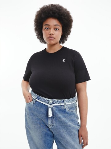 Calvin Klein Jeans Curve Тениска в черно: отпред