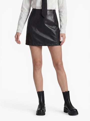 PIECES Skirt 'PCVERA' in Black: front