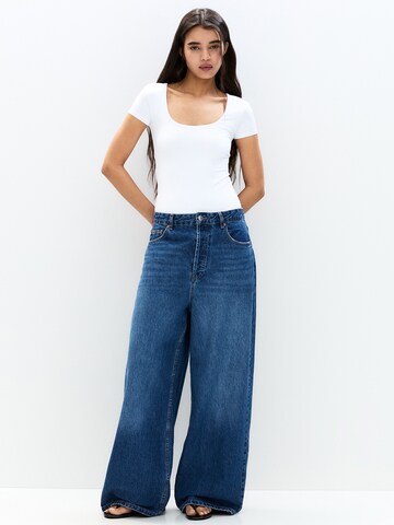 Body a maglietta di Pull&Bear in bianco