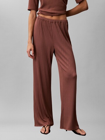 Calvin Klein Wide leg Trousers in Brown: front