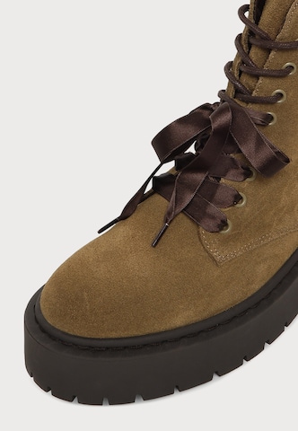 STEVE MADDEN Fűzős rövid szárú csizmák 'Skylar' - zöld