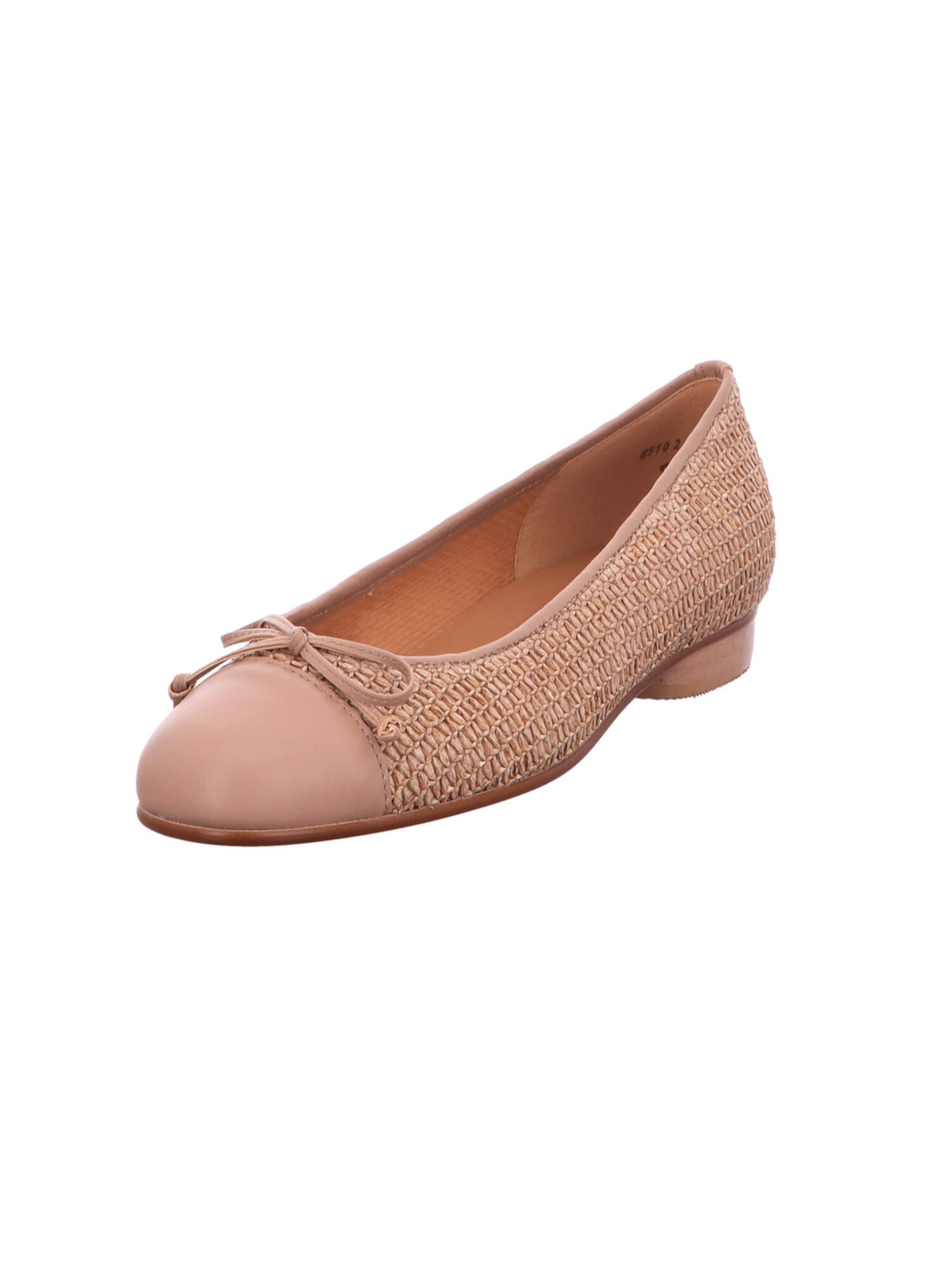 GABOR Ballet Flats in Brown