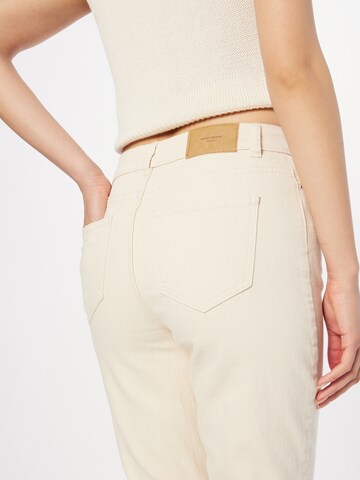 VERO MODA regular Jeans 'BRENDA' i beige