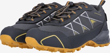 ENDURANCE Flats 'Treck Trail' in Grey