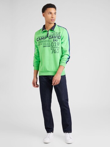 CAMP DAVID Sweatshirt in Groen