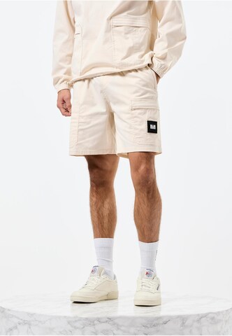 Weekend Offender Regular Broek 'Uptown Unility' in Beige: voorkant