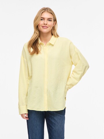 VILA - Blusa en amarillo: frente