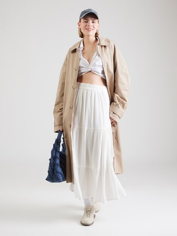 Jupe 'JDYESME' JDY en blanc