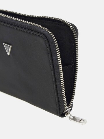 GUESS Etui in Schwarz