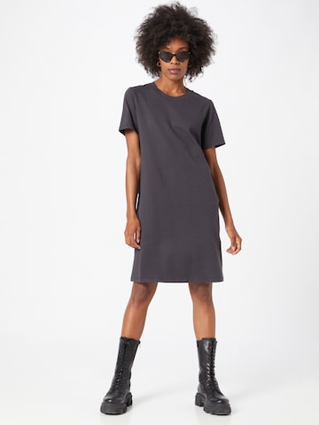 LEVI'S ® Kjole 'NG Elle Tee Dress' i grå