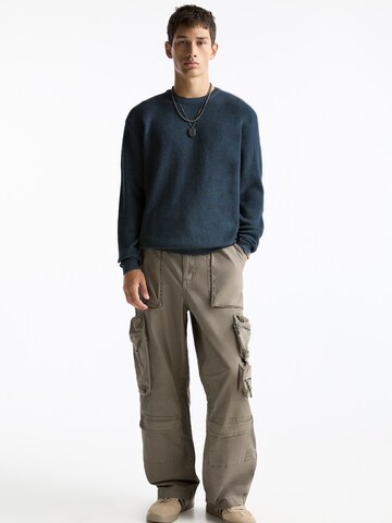Pull&Bear Sveter - Modrá
