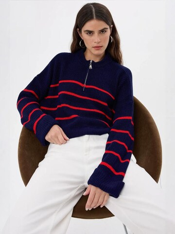 Hiccup Sweter 'Pullover' w kolorze niebieski