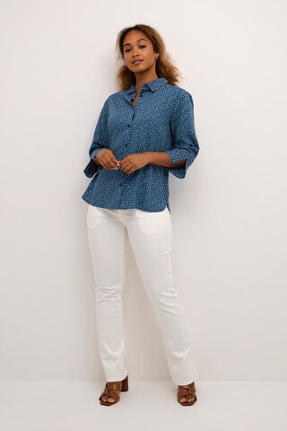 Cream Blouse 'Tiah' in Blauw