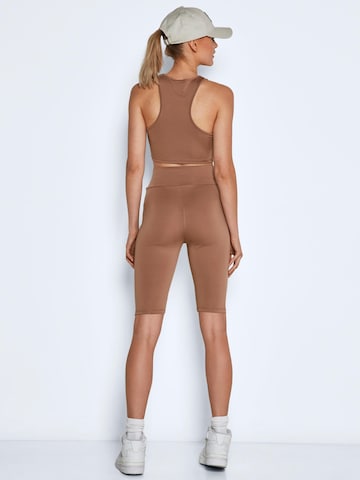 Noisy may Top 'Noga' in Brown