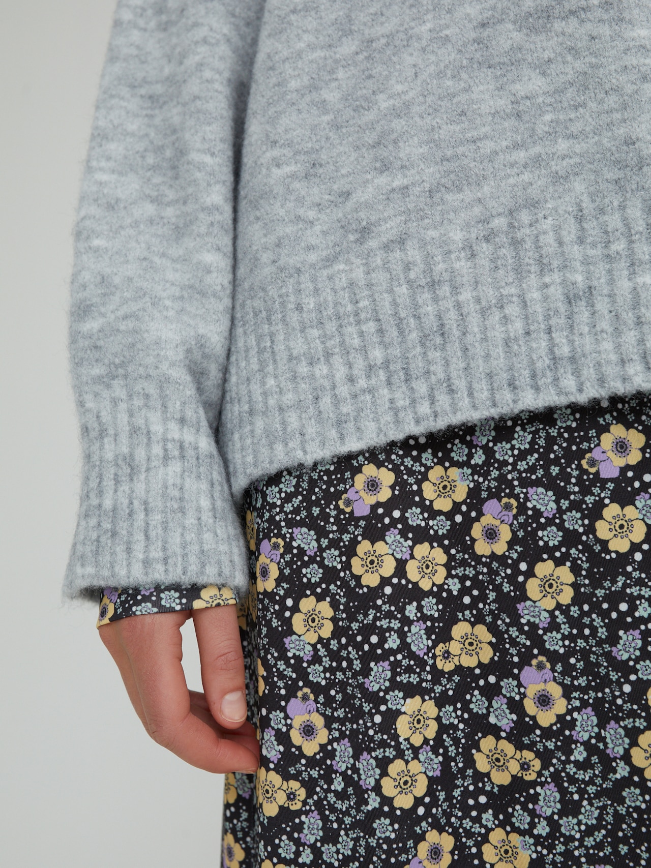 EDITED Produkte Pullover 'Elyse' graumeliert