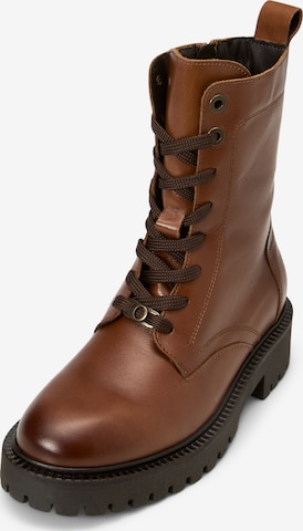 Bottines à lacets Marc O'Polo en marron : devant