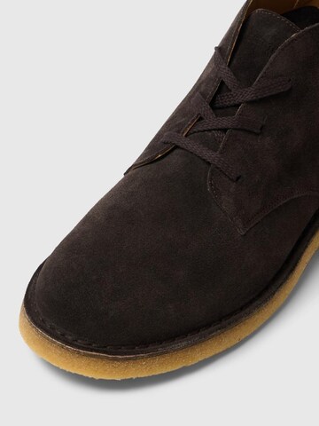 SELECTED HOMME Chukka Boots 'SLHRicco' in Bruin