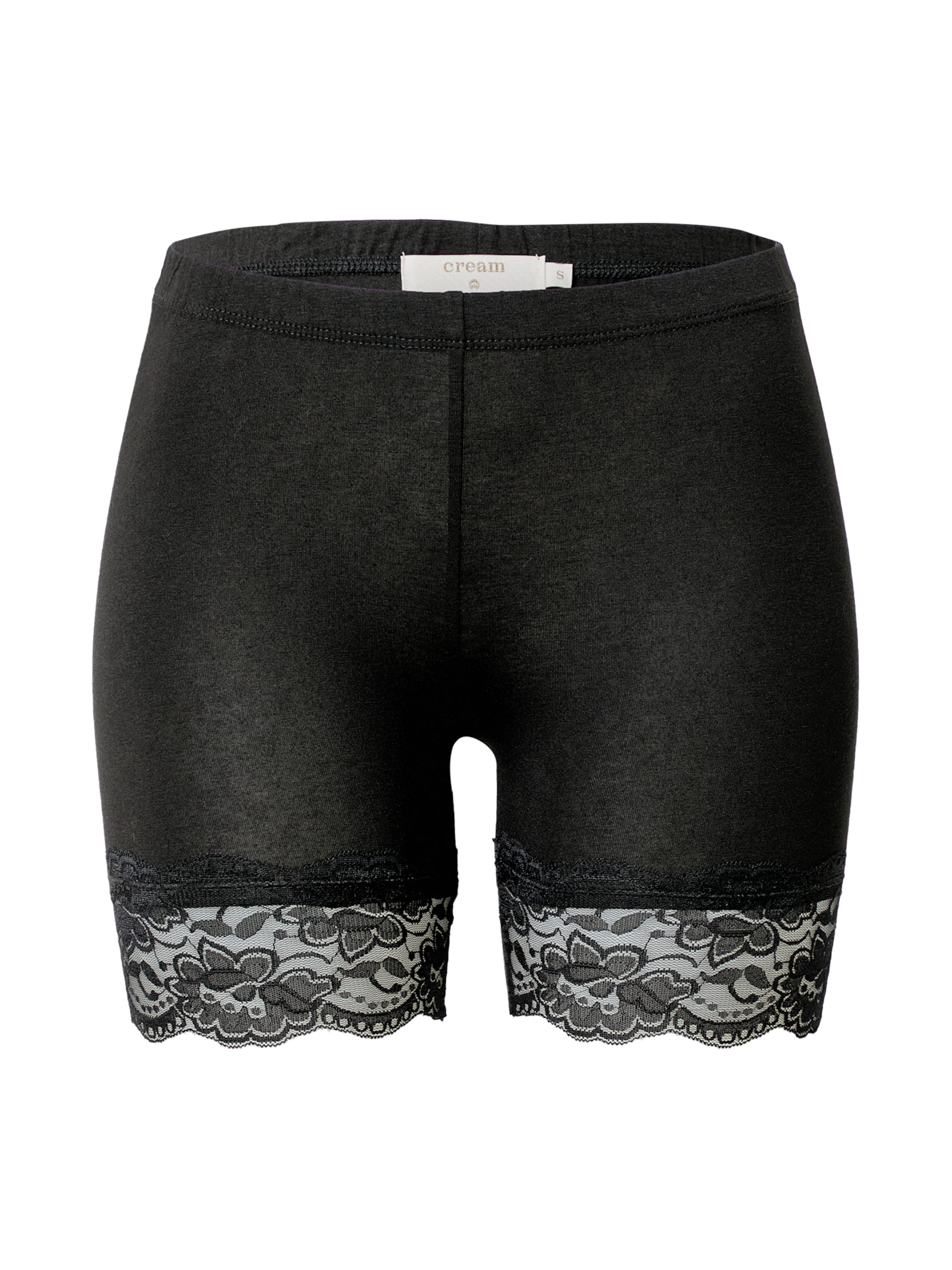 Cream Skinny Shorts 'Matilda' in Schwarz: Vorderseite