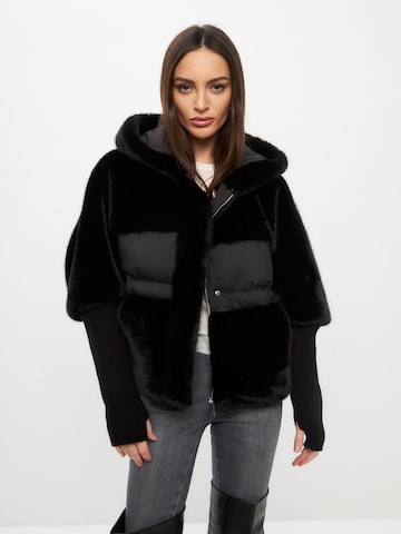 CESARE GASPARI Übergangsjacke in Schwarz