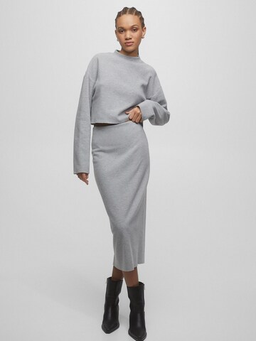 Pull&Bear Rock in Grau