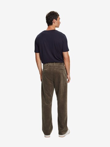 ESPRIT Loose fit Pleat-Front Pants in Brown