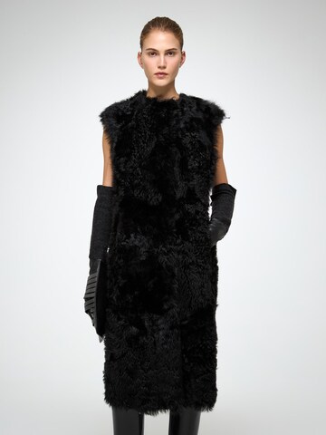 V S P Vest 'Mirella' in Black