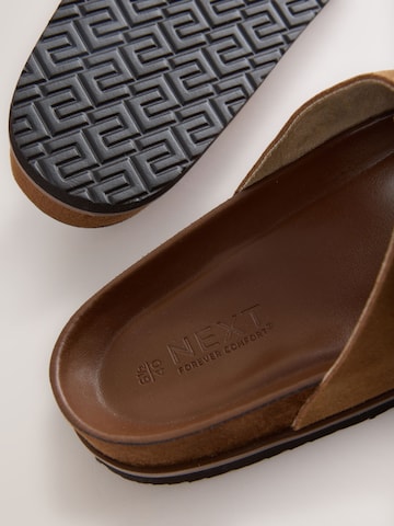 Next - Sapato aberto em castanho