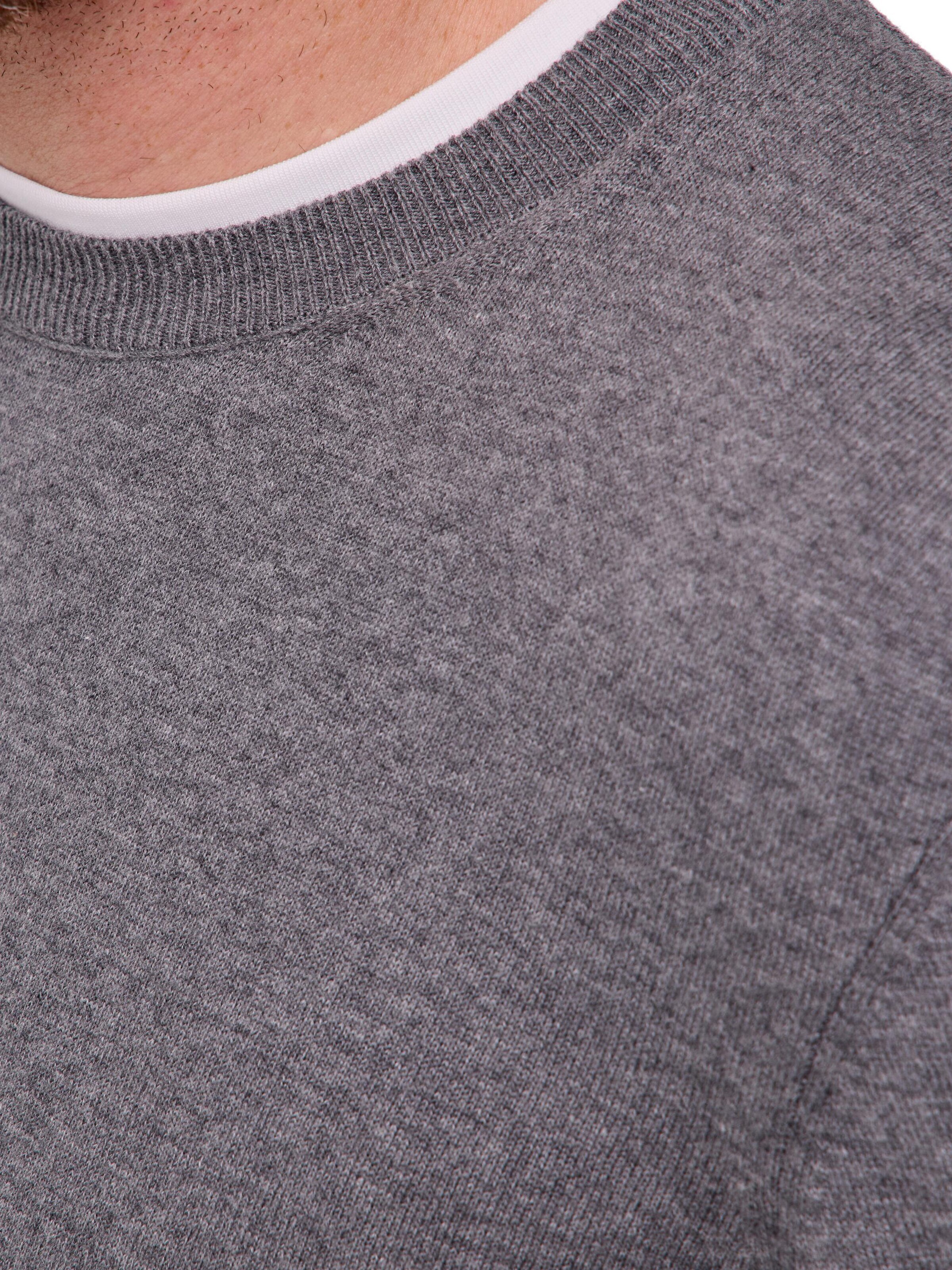 FALKE Pullover‌‌‌‌‌‌‌‌‌‌ in Grau