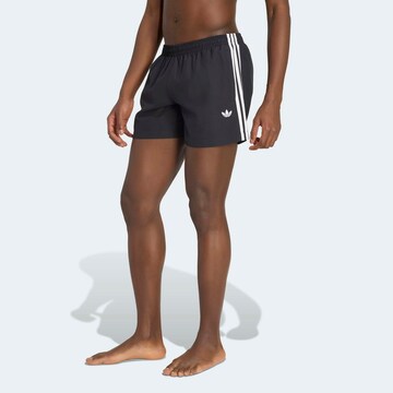 ADIDAS ORIGINALS Badeshorts in Schwarz: Vorderseite
