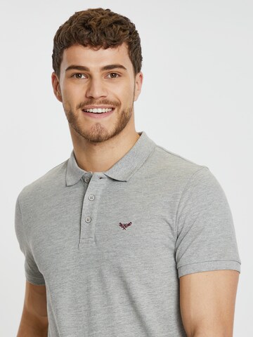 Threadbare Shirt in Grey