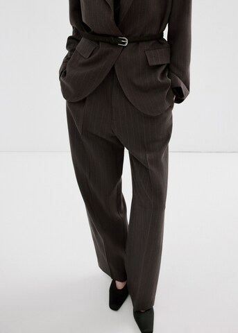 MANGO Baggy Pleat-Front Pants 'Vbbali' in Brown: front