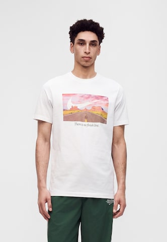 Nike Sportswear Póló 'CLUB' - fehér: elől