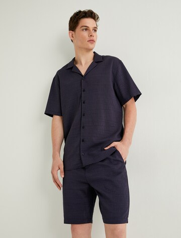 Koton Regular Shorts in Blau