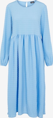 PIECES Φόρεμα 'Pernua' σε μπλε: μπροστά